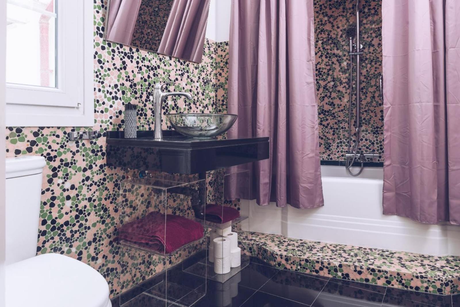 Chic & Luxurious 2-Br Escape Designed For Elegance Apartment Gibraltar Bagian luar foto